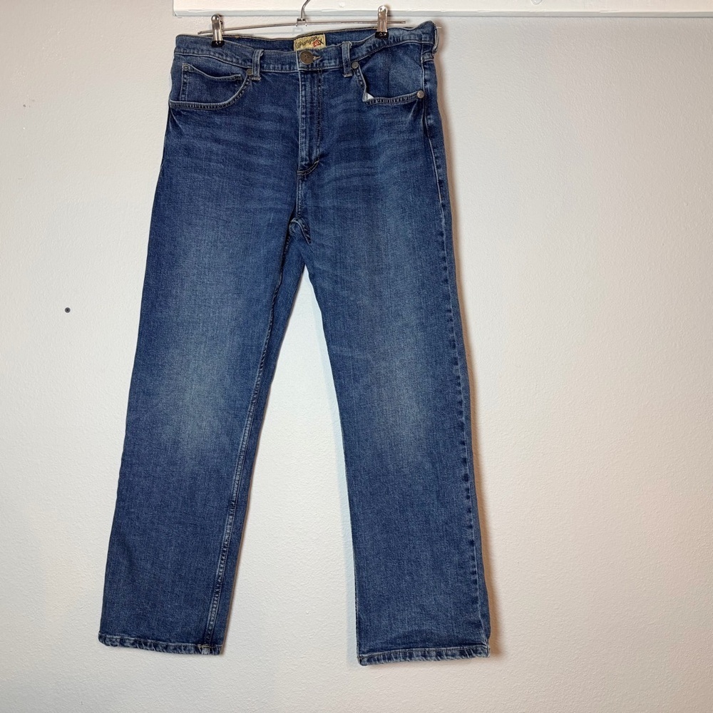 Wrangler 20x Relaxed Fit Jeans Mens Size 34x30 Dark Wash Embroidered Pockets
